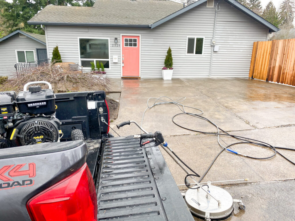 Driveway Cleaning in Beaverton, OR